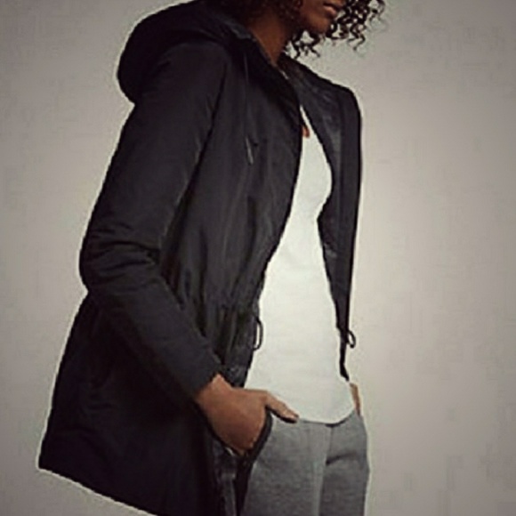 Nike | Jacket - Picture 3 of 8